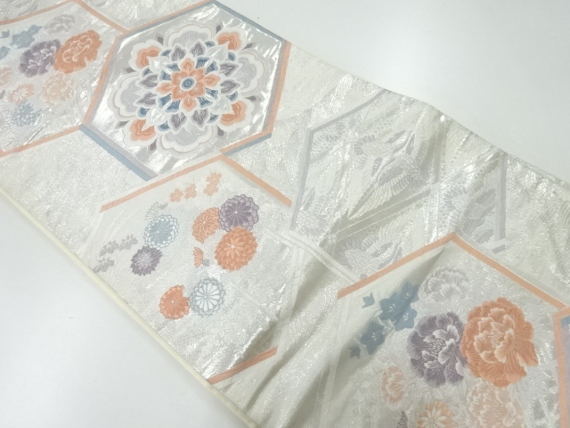 アンティーク　亀甲に華紋・菊・牡丹模様織出し袋帯（材料）